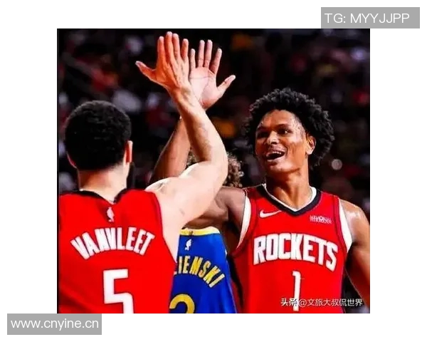 拓记:杨瀚森与夏普联手如申京阿门再添KD争冠希望再度升温 拓记:杨瀚森与夏普联手如申京阿门再添KD争冠希望再度升温