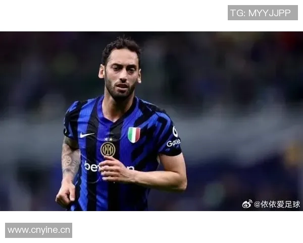 加拉塔萨雷内部人士澄清与恰尔汗奥卢无任何接触记录 加拉塔萨雷内部人士澄清与恰尔汗奥卢无任何接触记录