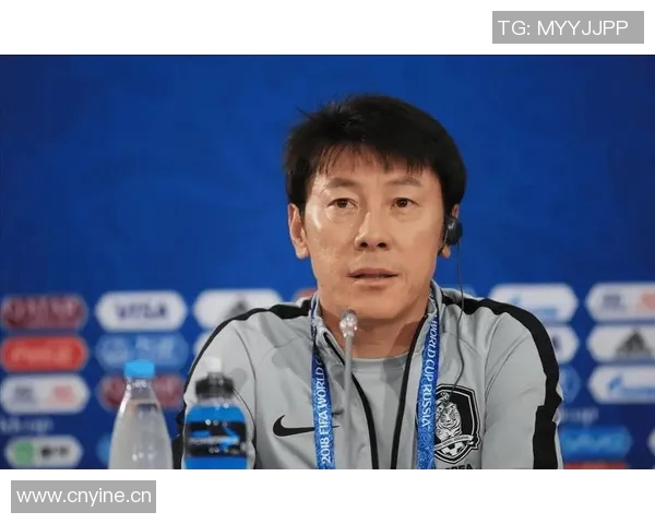 蔚山现代主帅申台龙上任仅65天即遭解职球队战绩不佳引发关注 蔚山现代主帅申台龙上任仅65天即遭解职球队战绩不佳引发关注