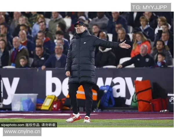 克雷格波特强势突破撤步远投被犯规成功打成3加1