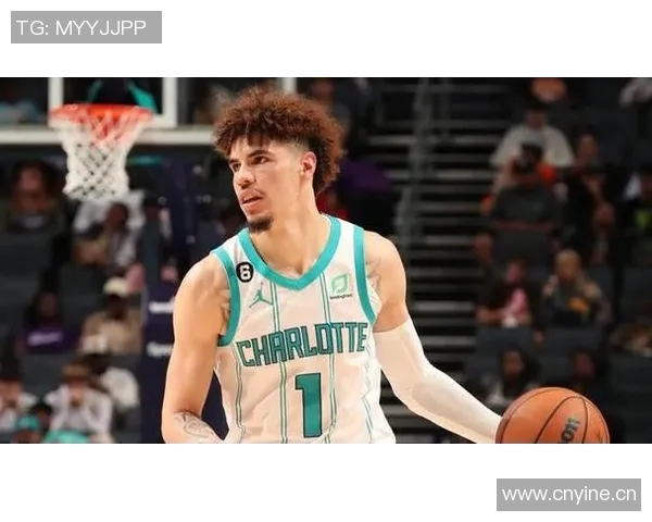 三球与黄蜂签下5年26亿合同未来3年仍有超13亿待兑现 三球与黄蜂签下5年26亿合同未来3年仍有超13亿待兑现