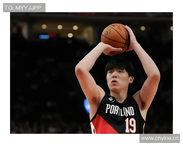 杨瀚森21分9板3帽表现惊艳网友称其为未来篮球明星快召回他! 杨瀚森21分9板3帽表现惊艳网友称其为未来篮球明星快召回他!