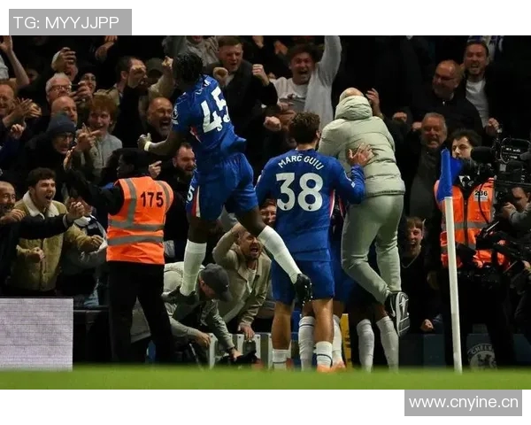 前三狮国门拉亚表现抢眼桑切斯助力切尔西争冠之路 前三狮国门拉亚表现抢眼桑切斯助力切尔西争冠之路