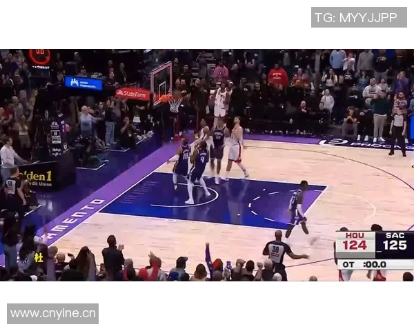 托布绝杀机会被封盖03秒空接再遭重创倒霉透了